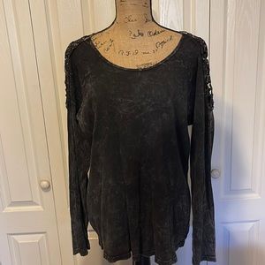 LS Cato NWT top with Lacey sleeves.